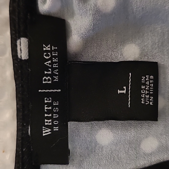 White House Black Market Shirt with Belt. Size L in Black & White - Picture 7 of 8